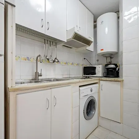 Hauzify I Apartament Canigo Appartamento *