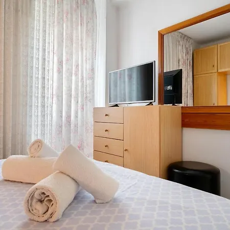 Hauzify I Apartament Canigo Appartamento